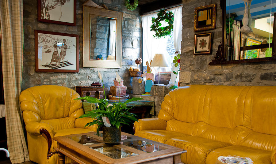 Hotel Villa Romanica Aínsa-Sobrarbe Extérieur photo