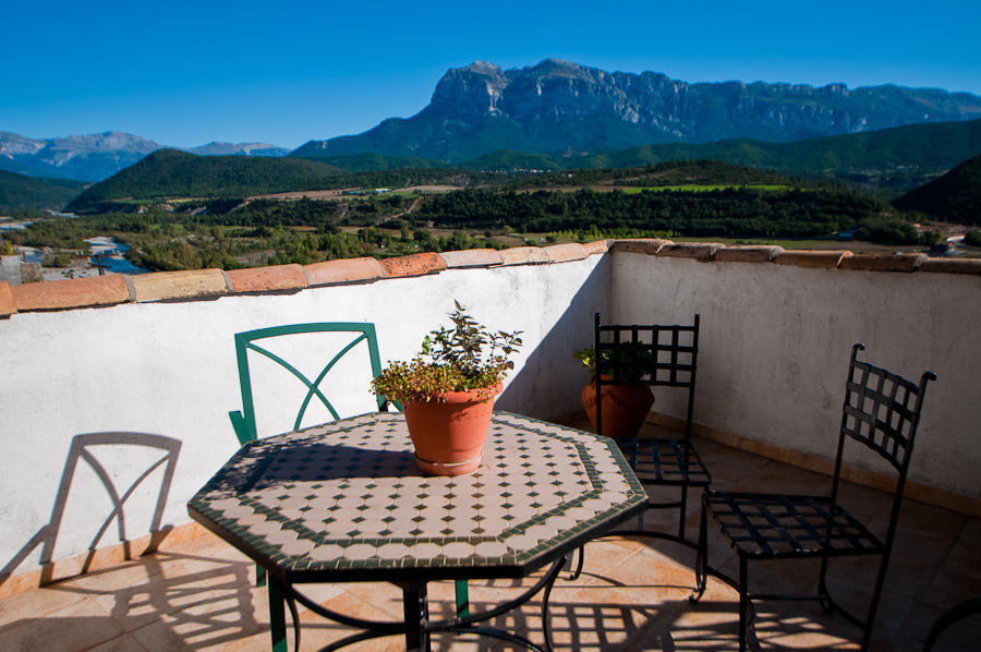 Hotel Villa Romanica Aínsa-Sobrarbe Extérieur photo